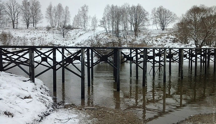 Свайные мосты: надежное решение для преодоления водных преград в Южноуральске от 56854 руб