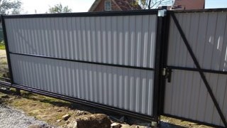 Купить сваи для ворот в Южноуральск. Заказать ворота на сваях под ключ от 21708 руб